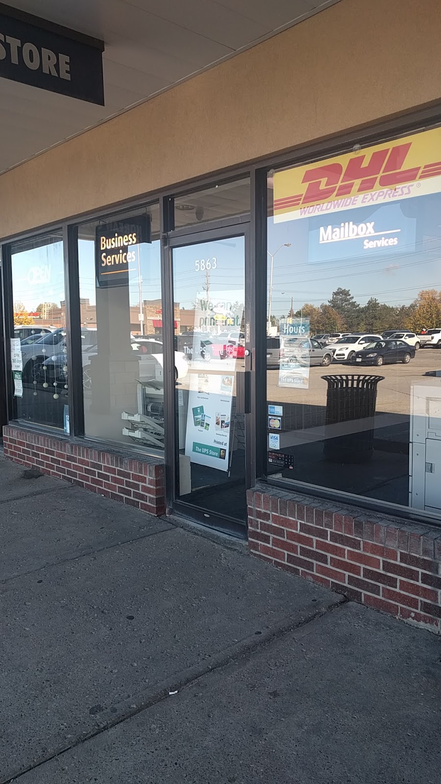 The UPS Store | 5863 Leslie St, North York, ON M2H 1J8, Canada | Phone: (416) 502-8786