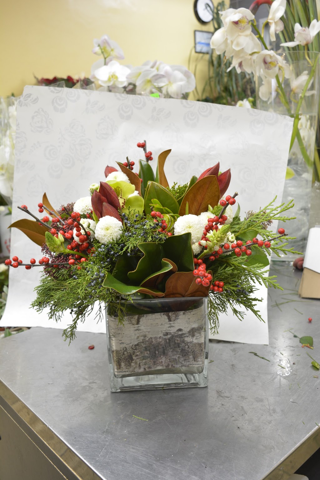 Flower Deco | 35 Lakeshore Rd W, Oakville, ON L6K 1C8, Canada | Phone: (905) 337-0968