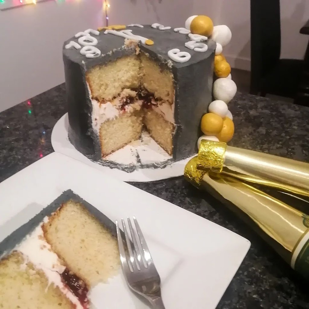 Custom Cakes by C | 836 Livingston Way NE, Calgary, AB T3P 1N8, Canada | Phone: (403) 862-5681