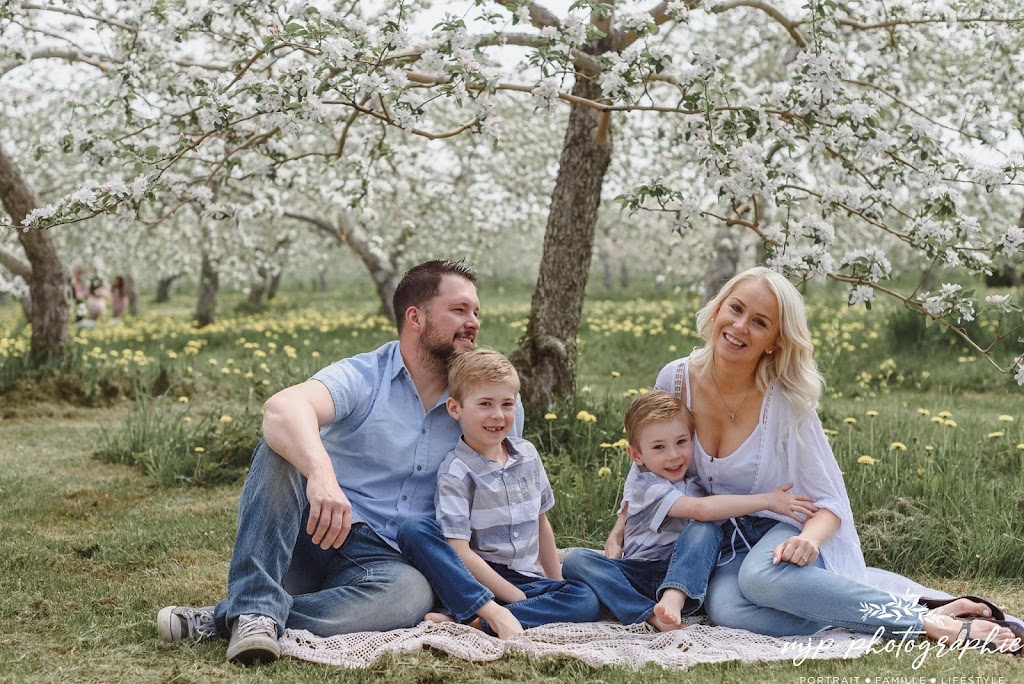 MJP Photographie | 2632 2e Rue, Sainte-Sophie, QC J5J 1N5, Canada | Phone: (514) 625-4832