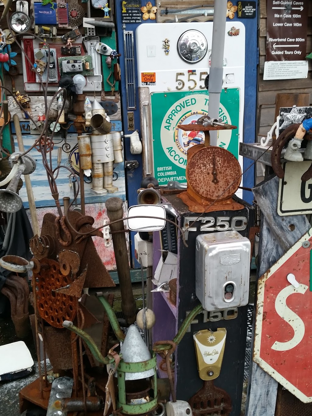 Habitat For Humanity ReStore Comox Valley | 1755 13 St, Courtenay, BC V9N 7B6, Canada | Phone: (250) 334-3784