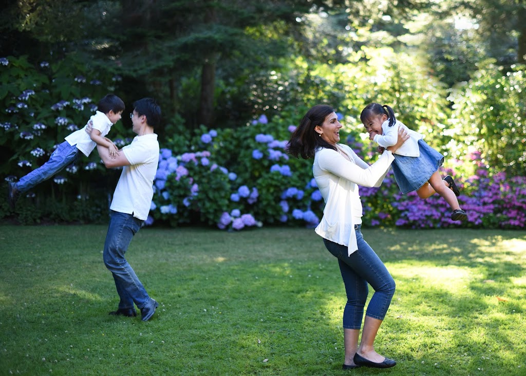 Christine Roulston Photography | 1801 Jade Pl, Victoria, BC V8P 3E5, Canada | Phone: (250) 896-8453