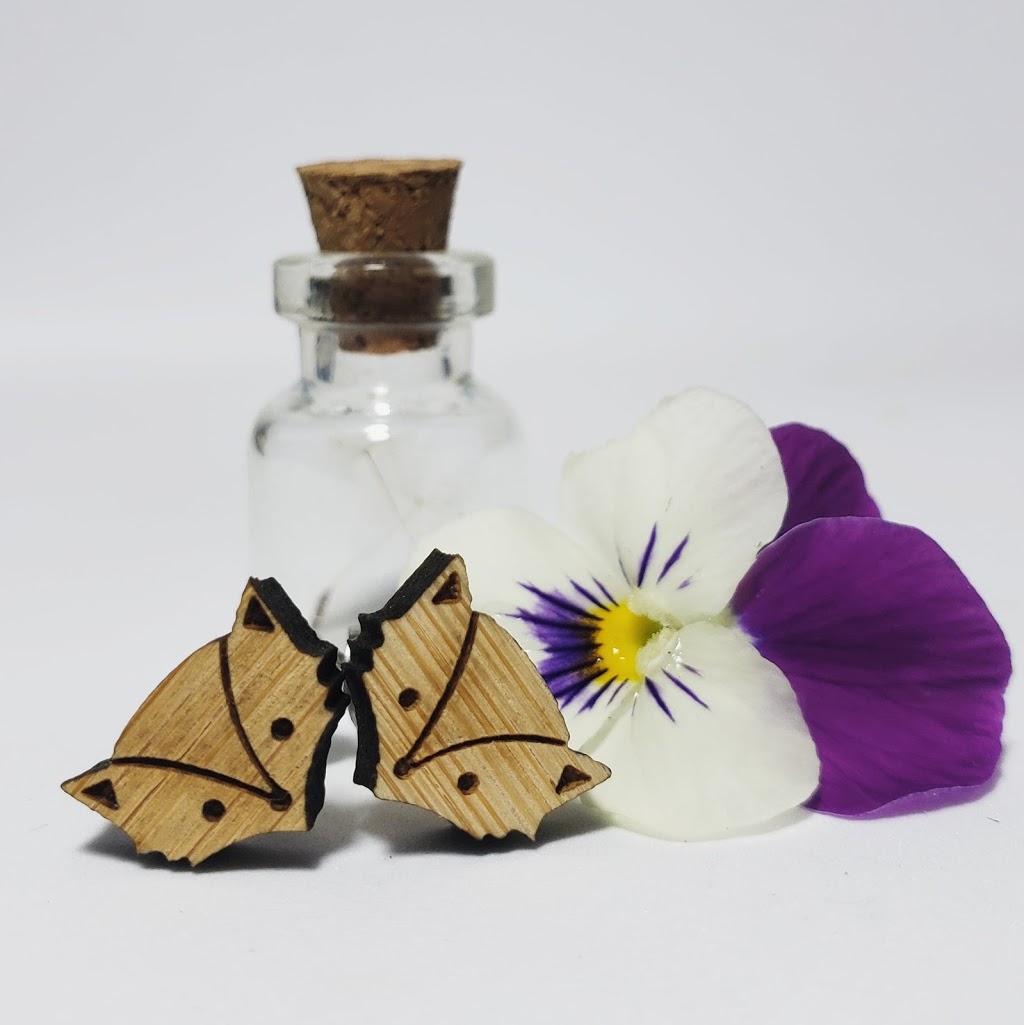 Little Pretty Designs | 477 Nelson St W, Meaford, ON N4L 1L4, Canada | Phone: (226) 568-0408