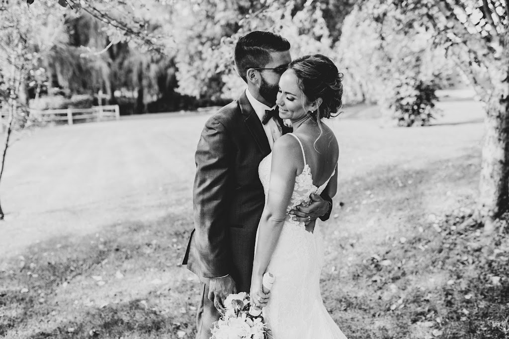 Magnolia Photo Co. | 1610 County Rd 15, Prince Edward, ON K0K 2T0, Canada | Phone: (613) 847-7112