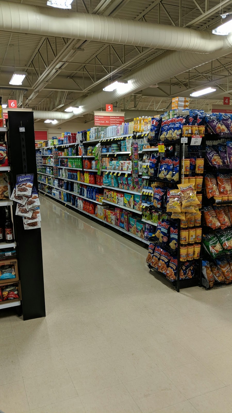 Foodland - Brights Grove | 2600 Lakeshore Rd, Brights Grove, ON N0N 1C0, Canada | Phone: (519) 869-4433