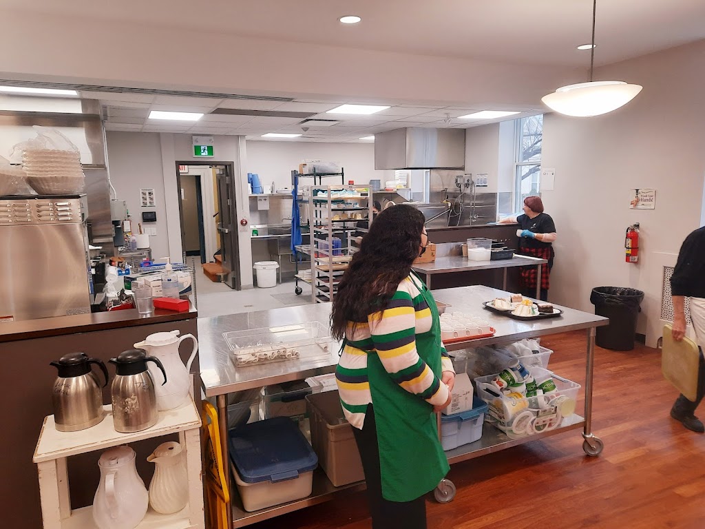 London Cares Homeless Response Services | 602 Queens Ave, London, ON N6B 1Y8, Canada | Phone: (519) 667-2273