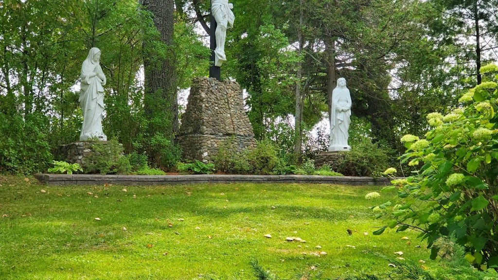 La Grotte Notre-Dame-de-Lourdes | 10568 Rue Principale, Saint-Louis-de-Kent, NB E4X 1G8, Canada | Phone: (506) 876-2109