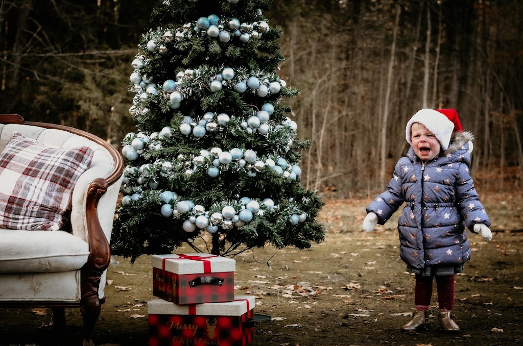 Felicia Mowers Photography | 33 Thompson Rd, Madoc, ON K0K 2K0, Canada | Phone: (613) 885-7626