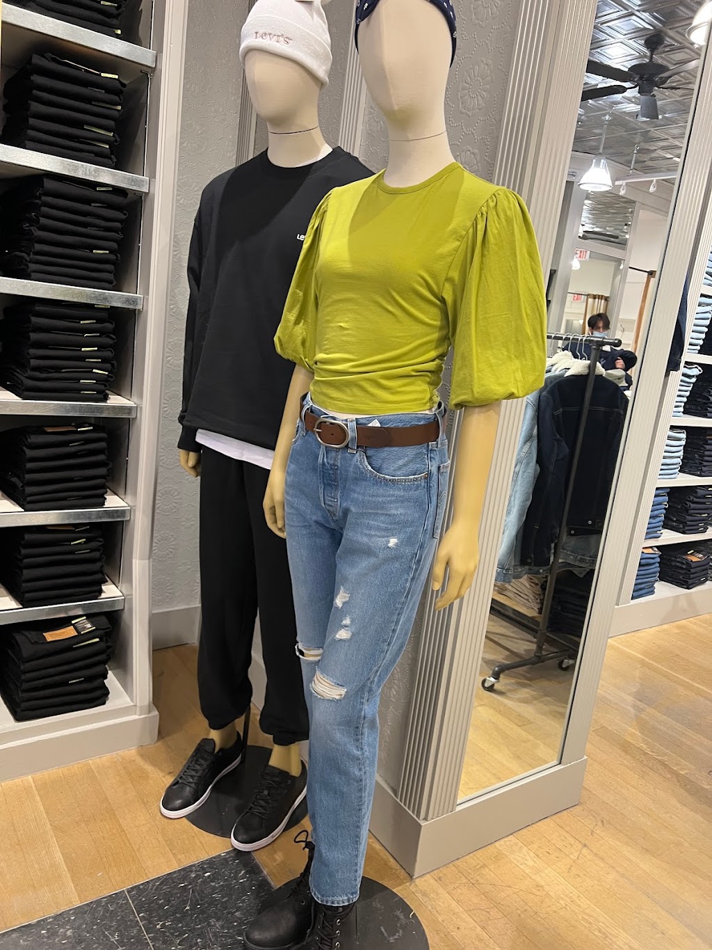 Levis Store | 1485 Portage Ave #66Q, Winnipeg, MB R3G 0W4, Canada | Phone: (431) 807-9490