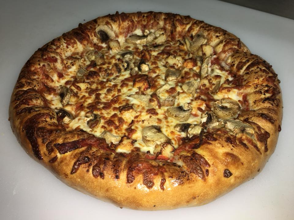 Uncle Googies Pizzeria | 742 Hamilton Rd, London, ON N5Z 1T7, Canada | Phone: (519) 601-4004