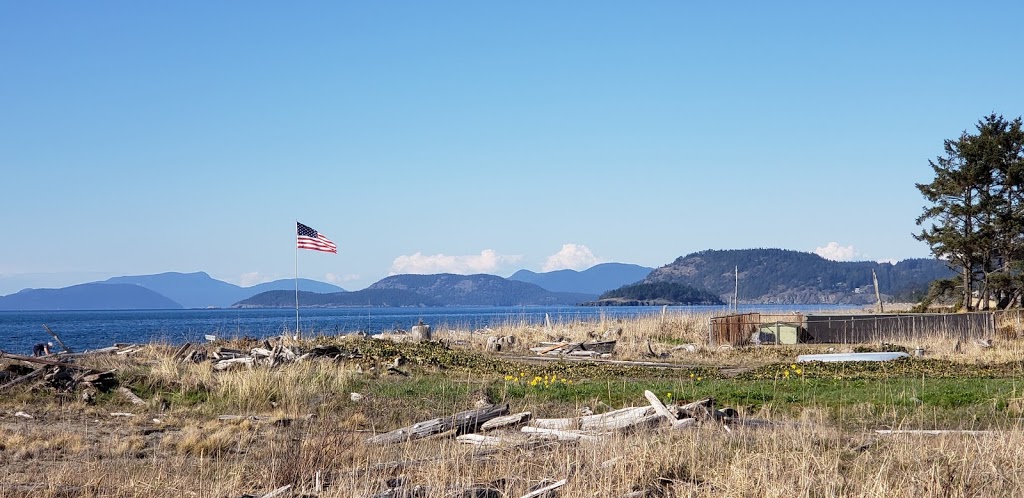 Morans Beach County Park | 899 Powell Rd, Oak Harbor, WA 98277, USA | Phone: (360) 679-7331