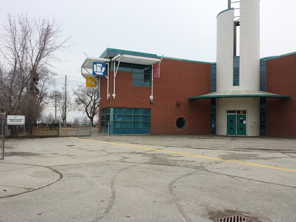 Twentieth Street Junior School | 3190 Lake Shore Blvd W, Etobicoke, ON M8V 1L8, Canada | Phone: (416) 394-7810
