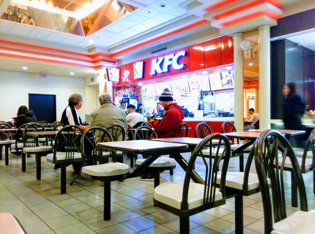 KFC | 700 Lawrence Ave W, North York, ON M6A 3B4, Canada | Phone: (416) 783-8830