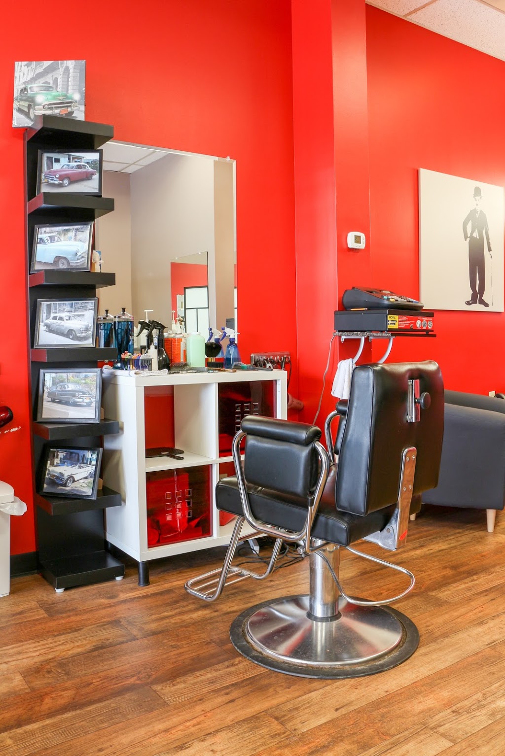 Arlington Barber Shop | 250 Greenbank Rd, Nepean, ON K2H 8X4, Canada | Phone: (613) 820-2222