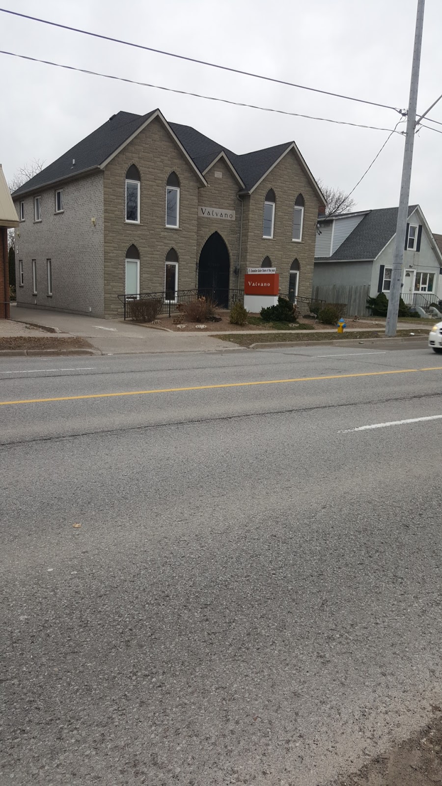 Valvano Salon Spa | 134 Niagara St, St. Catharines, ON L2R 4L4, Canada | Phone: (905) 684-5580