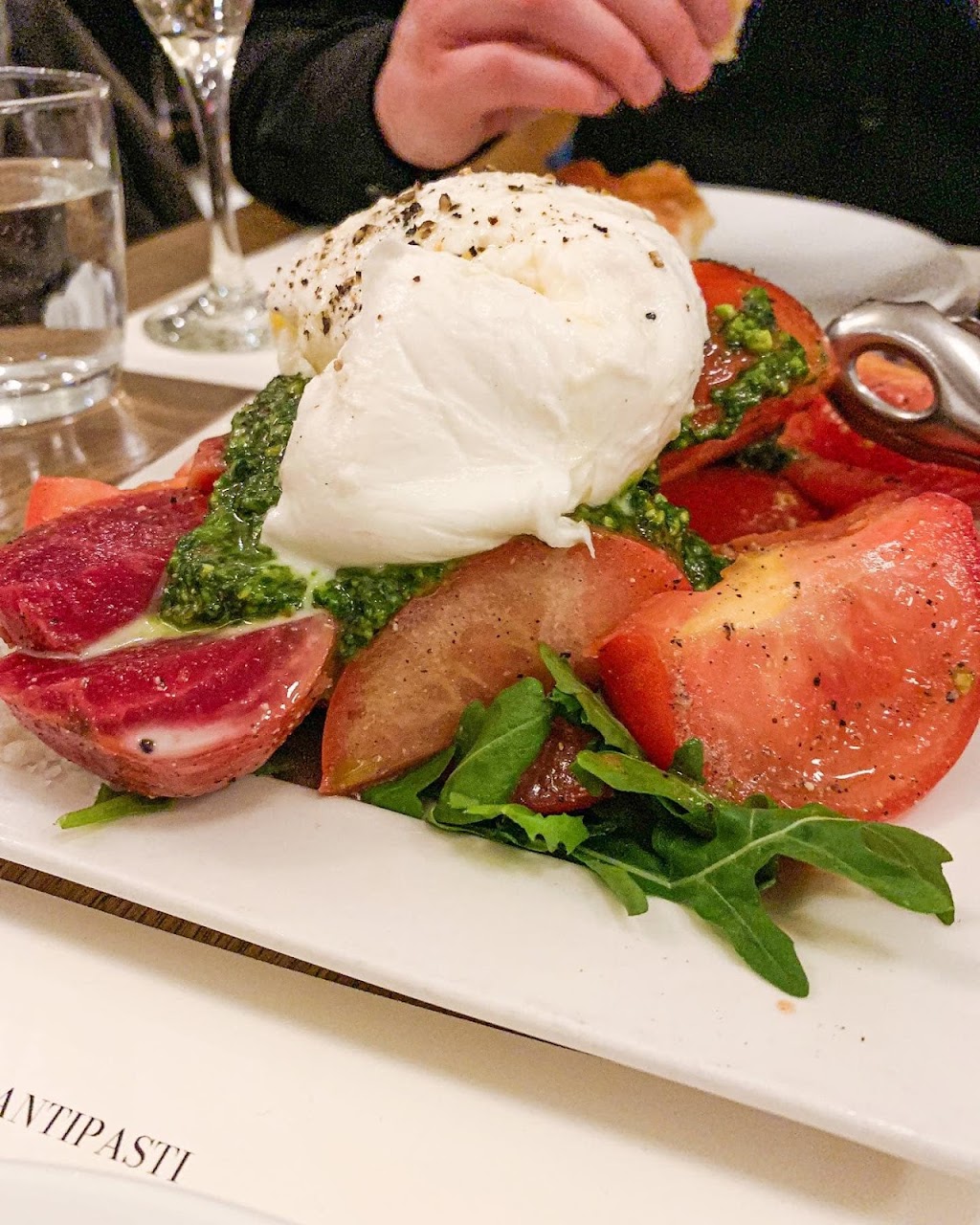 Mercato Mission - Restaurant | 2224 4 St SW, Calgary, AB T2S 0H3, Canada | Phone: (403) 263-5535