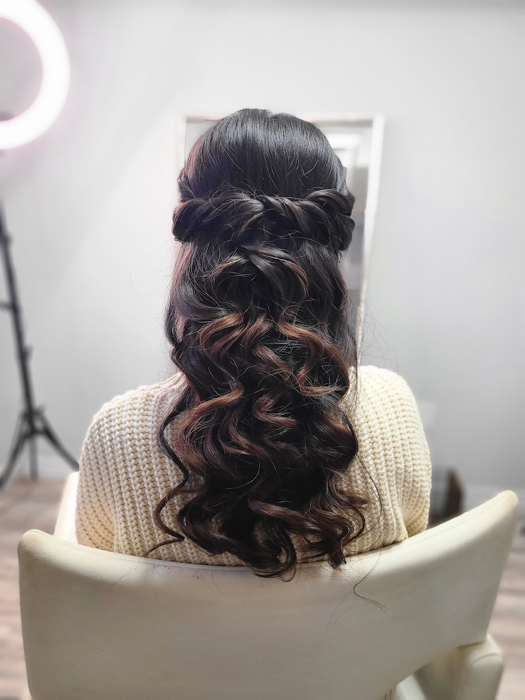BeautiMark Pro Mobile Hair & Makeup Team | 344 Leadwood Gate, Oakville, ON L6M 0Z5, Canada | Phone: (289) 244-2654