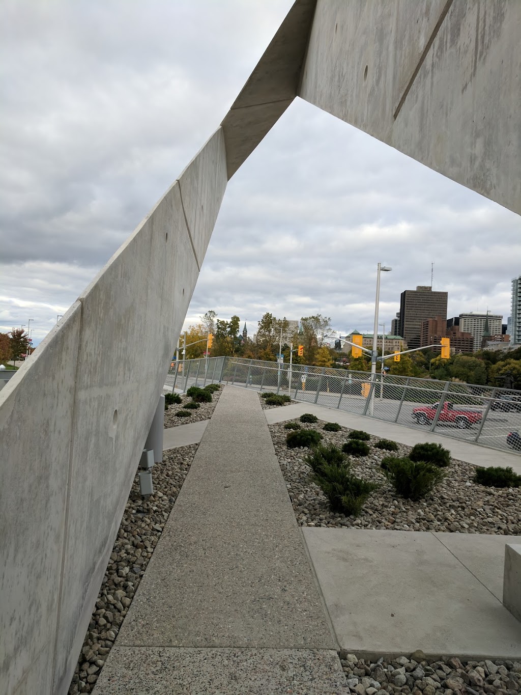 Canadian Firefighters Memorial | 200 Lett St, Ottawa, ON K1R 0A8, Canada | Phone: (613) 786-3024