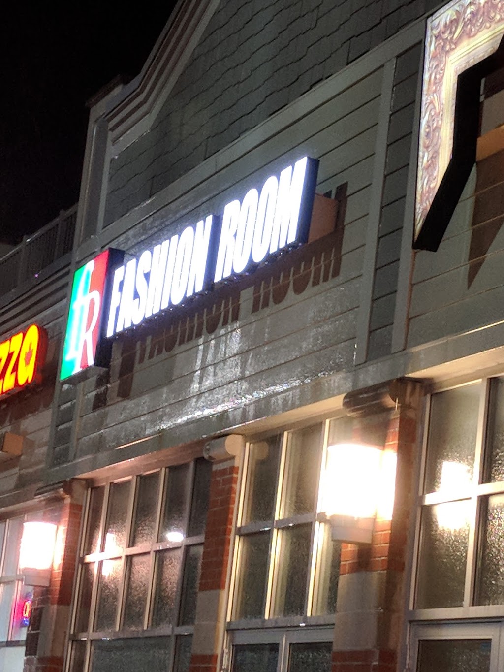 Fashion Room | 1430 Major MacKenzie Dr. West, unit G4B, Maple, ON L6A 4H6, Canada | Phone: (647) 624-7837