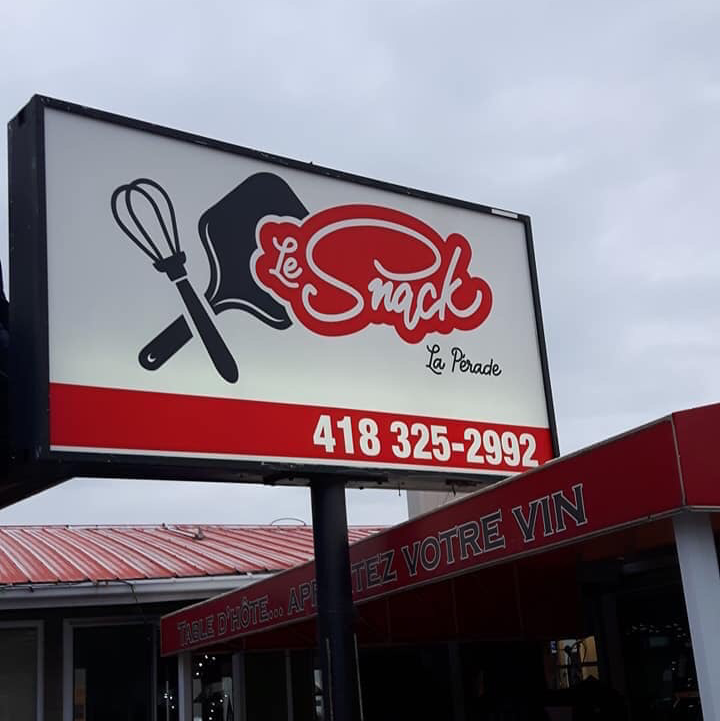 Le snack la pérade | 330 Boulevard Lanaudière, Sainte-Anne-de-la-Pérade, QC G0X 2J0, Canada | Phone: (418) 325-2992