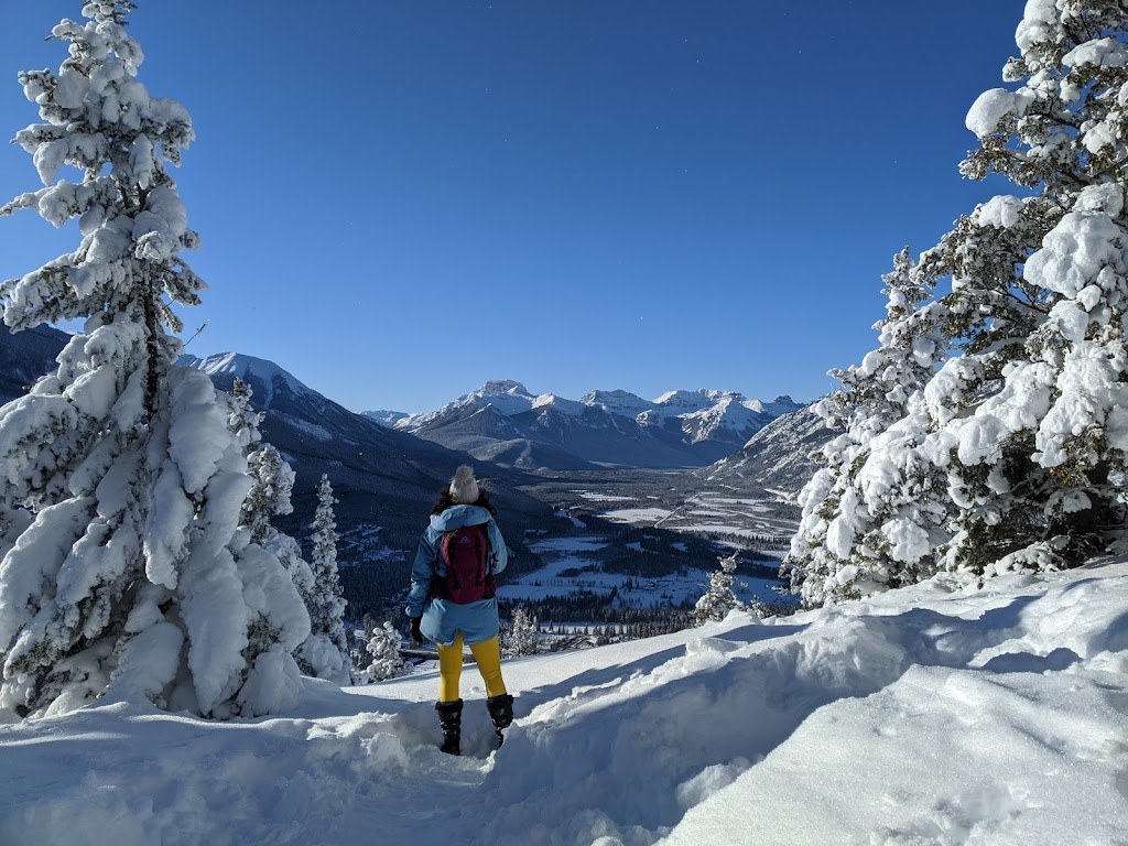 Tunnel Mountain Trail | Improvement District No. 9, AB T0L, Canada | Phone: (403) 762-1200