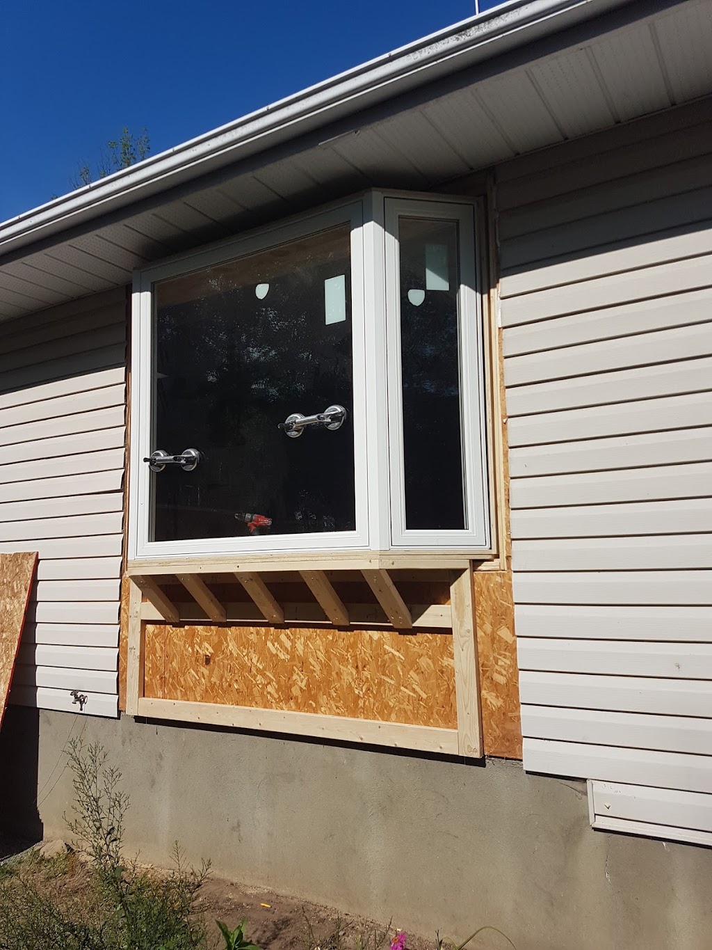 Advantage Enterprises Windows & Doors (Ottawa) | 1902 Robertson Rd. #202K, Ottawa, ON K2H 5B8, Canada | Phone: (613) 224-7887