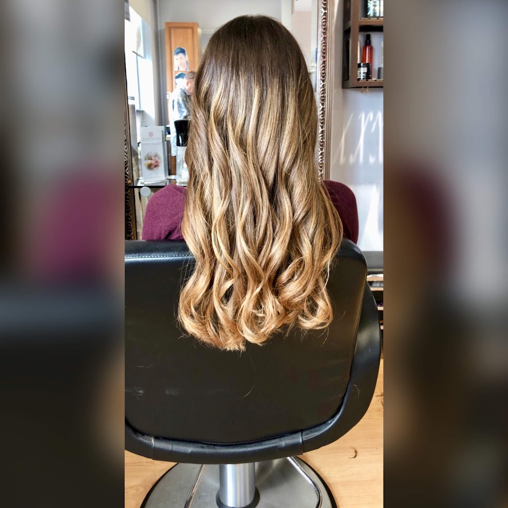 Salon HairRaisers | 63a Ave Donegani, Pointe-Claire, QC H9R 2V9, Canada | Phone: (514) 426-5816