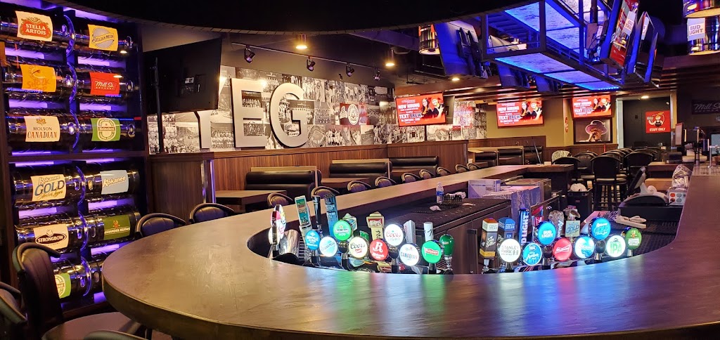 The Canadian Brewhouse (Edmonton International Airport) | 1000 Airport Rd, Nisku, AB T9E 0V3, Canada | Phone: (780) 739-1911
