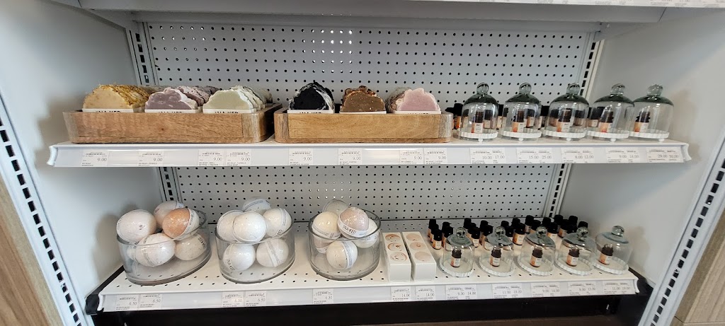 Harrisville Pharmacy | 1121 Shediac Rd #100, Moncton, NB E1A 7B6, Canada | Phone: (506) 858-5050