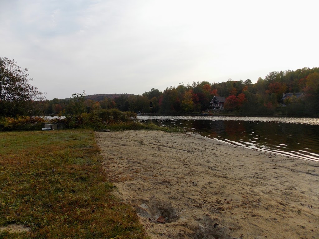 Chalet le Baluchon | 41 Chemin du Baluchon, Lac-des-Plages, QC J0T 1K0, Canada | Phone: (819) 426-6666
