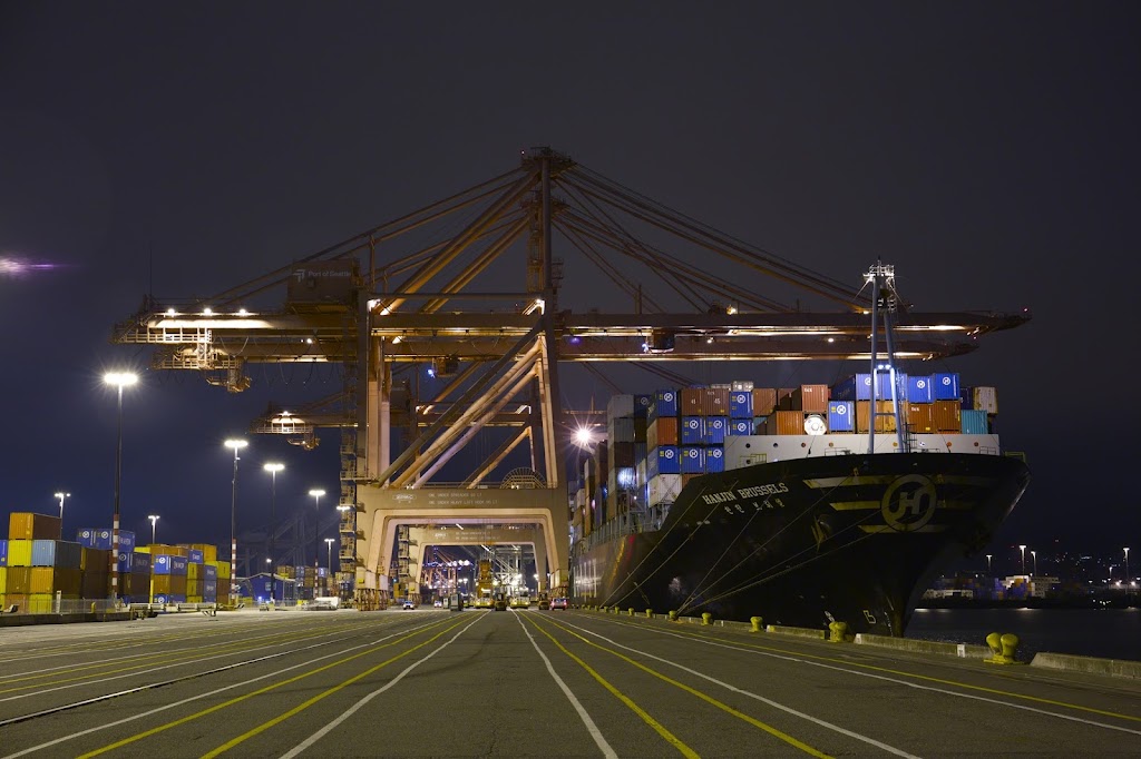 FedEx Trade Networks Transport & Brokerage | 20 Boulevard Notre-Dame E, Stanstead, QC J0B 3E2, Canada | Phone: (819) 876-2151