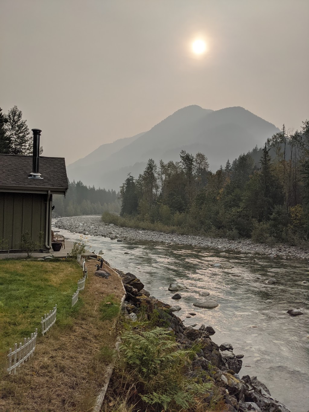 Sparkling Waters B&B | 67700 Othello Rd, Hope, BC V0X 1L1, Canada | Phone: (604) 860-4300