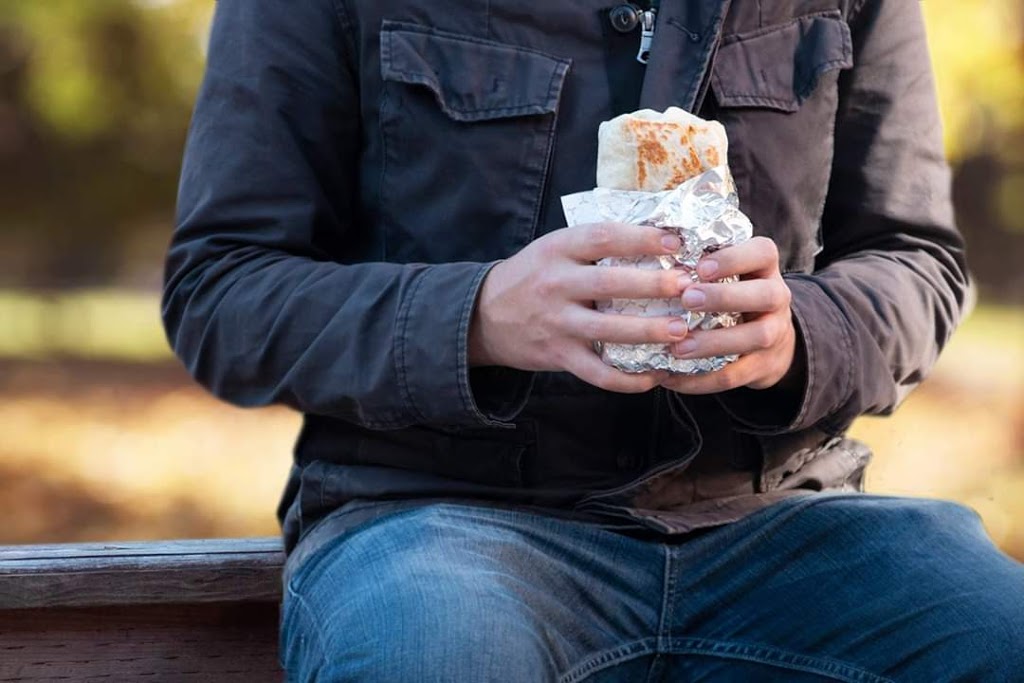 Mucho Burrito Fresh Mexican Grill | Pen Centre, 221 Glendale Ave, St. Catharines, ON L2T 2K9, Canada | Phone: (905) 684-7237