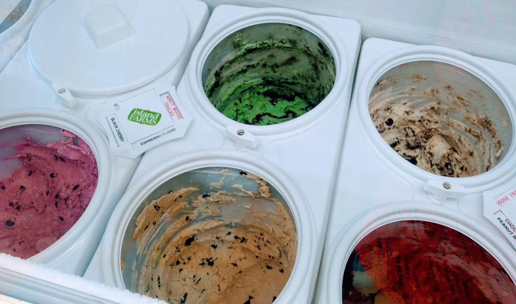 Deep Cove Ice Cream | 4367 Gallant Ave, North Vancouver, BC V7G 1L1, Canada