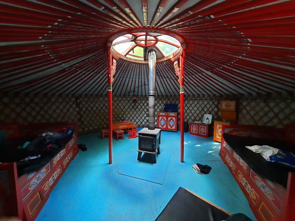 Les Toits du Monde | 1777 Chemin des Faucons, Nominingue, QC J0W 1R0, Canada | Phone: (819) 278-0483