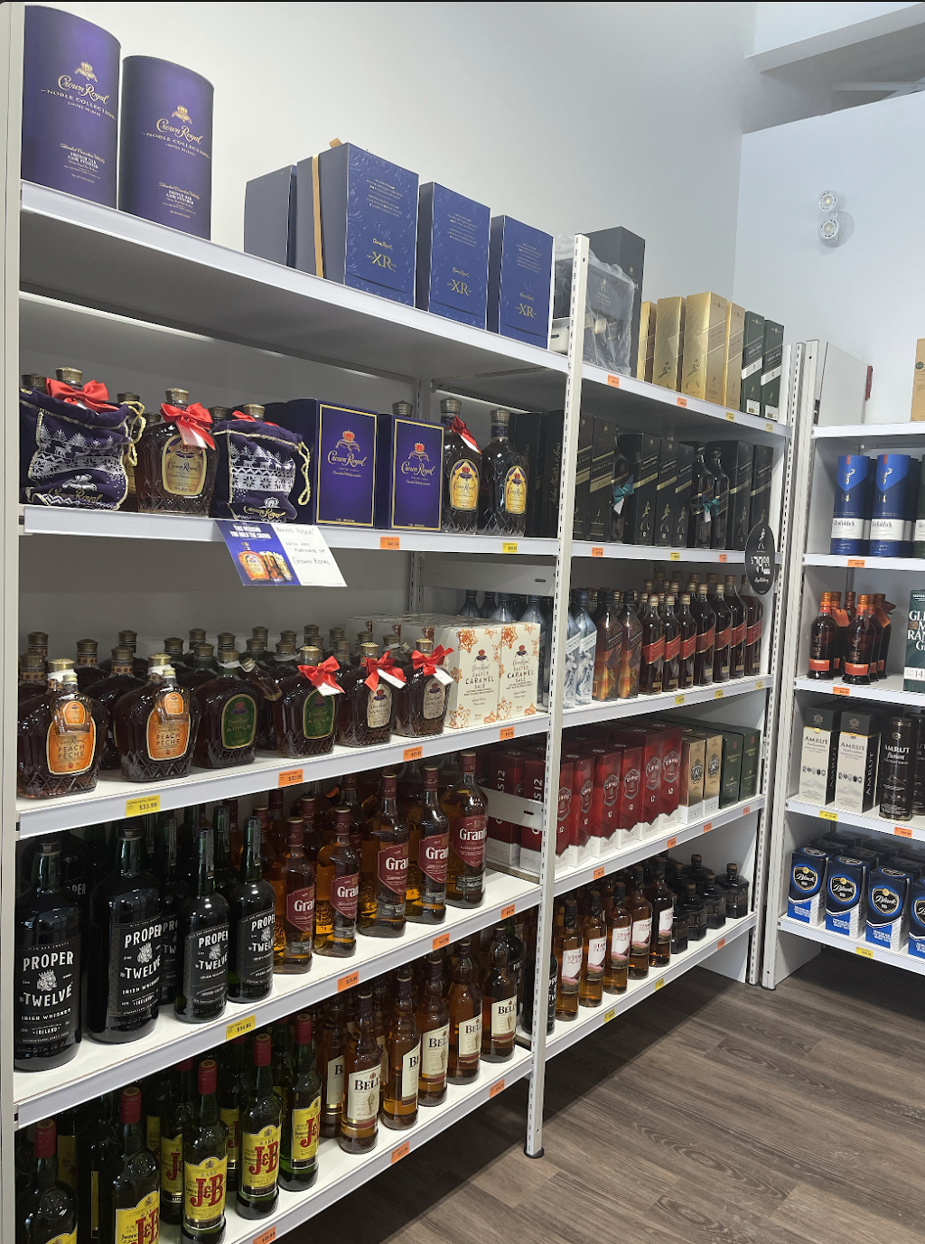 Kinnis Liquor | 272 Kinniburgh Blvd, Chestermere, AB T1X 1V7, Canada | Phone: (403) 453-2092