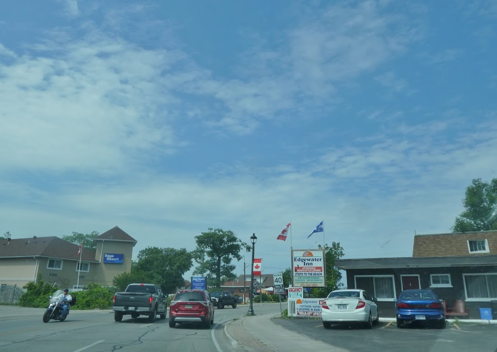 Edgewater Inn | 99 Main St, Wasaga Beach, ON L9Z 2K9, Canada | Phone: (705) 429-3205