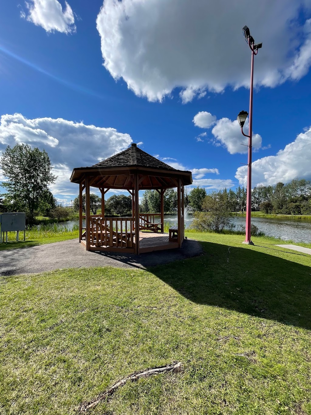 Drayton Valley Thunder | 5737 45 Ave, Drayton Valley, AB T7A 1R3, Canada | Phone: (780) 542-7845
