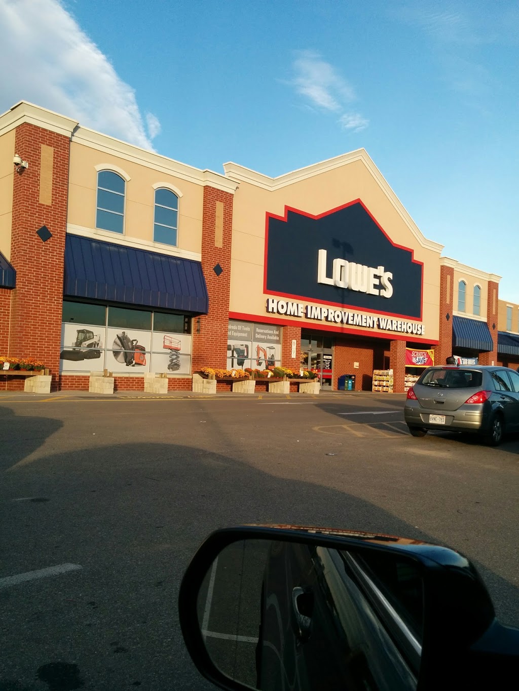 Lowes Home Improvement | 10111 Heart Lake Rd, Brampton, ON L6Z 0E4, Canada | Phone: (905) 843-4300
