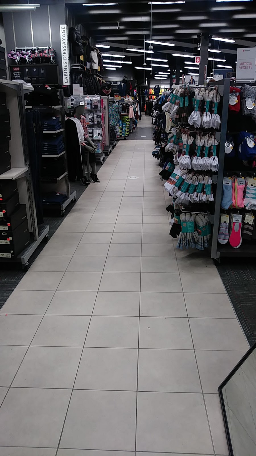 LÉquipeur | Locale 4970, 5000 Taschereau Blvd, Greenfield Park, QC J4V 3M3, Canada | Phone: (450) 671-3750