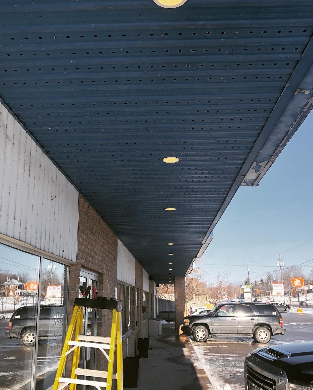 Howe Electrical Services | 610 Settlers Ridge, Peterborough, ON K9L 0G3, Canada | Phone: (905) 375-9359