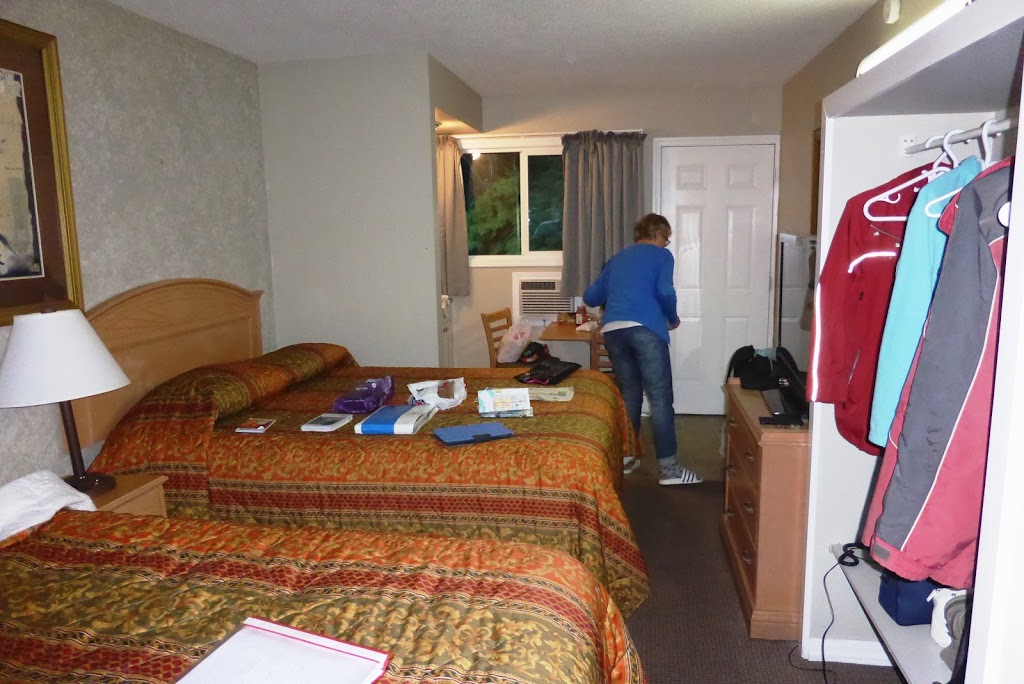 Blue Stream Motel | 4202 32 St, Vernon, BC V1T 5P4, Canada | Phone: (250) 545-2221