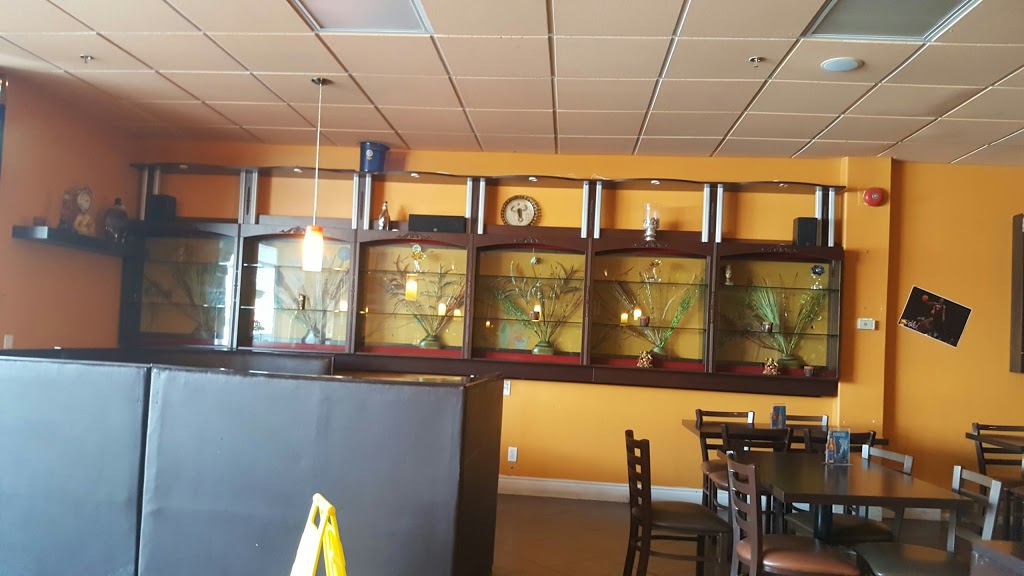 Stouffville Thai Bar and Restaurant | 18 Ringwood Dr, Whitchurch-Stouffville, ON L4A 8C1, Canada | Phone: (905) 642-8500