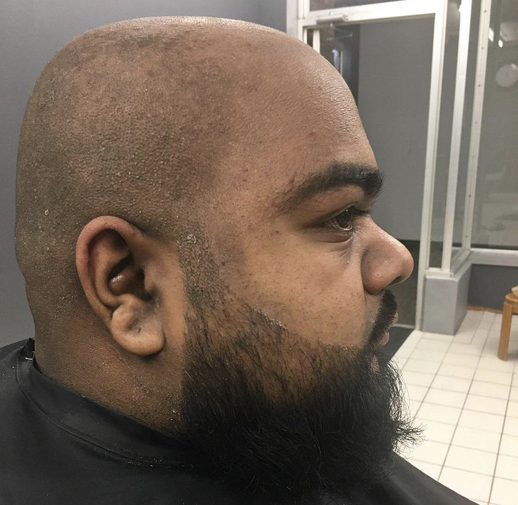 Madianna Barbershop | 390 Springbank Dr Unit 12, London, ON N6J 1G7, Canada | Phone: (519) 697-0099