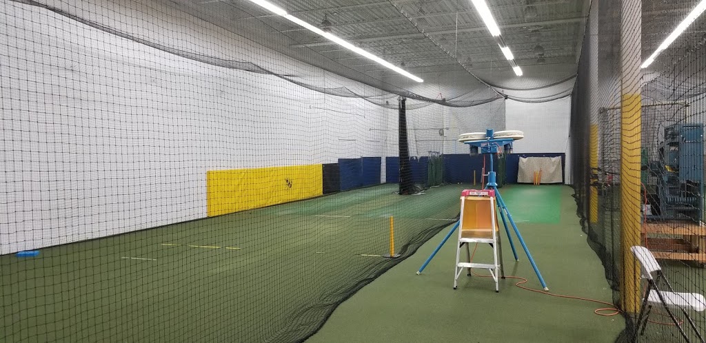 Qasra Sports | 185 Carlingview Drive, Etobicoke, ON M9W 5E8, Canada | Phone: (416) 213-0734