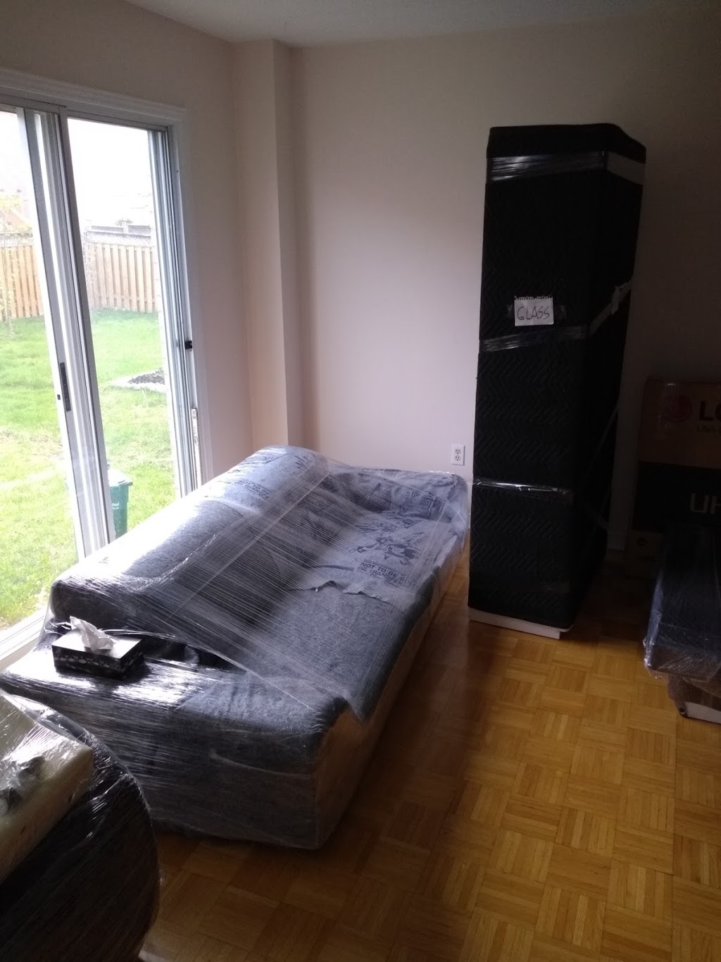 NUMBER 1 MOVERS Hamilton Moving Services | 19 Lisgar Ct, Hamilton, ON L8T 4Y4, Canada | Phone: (289) 925-9472