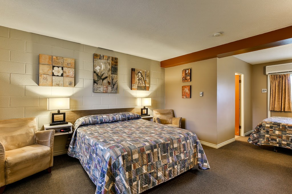 Arbutus Grove Motel | 1182 Island Hwy E, Parksville, BC V9P 1W3, Canada | Phone: (250) 248-6422