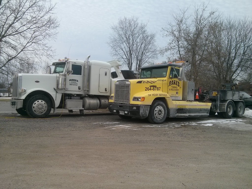 Oakes Towing & Recovery | 14 Conlon Dr, Perth, ON K7H 3N1, Canada | Phone: (613) 264-8787