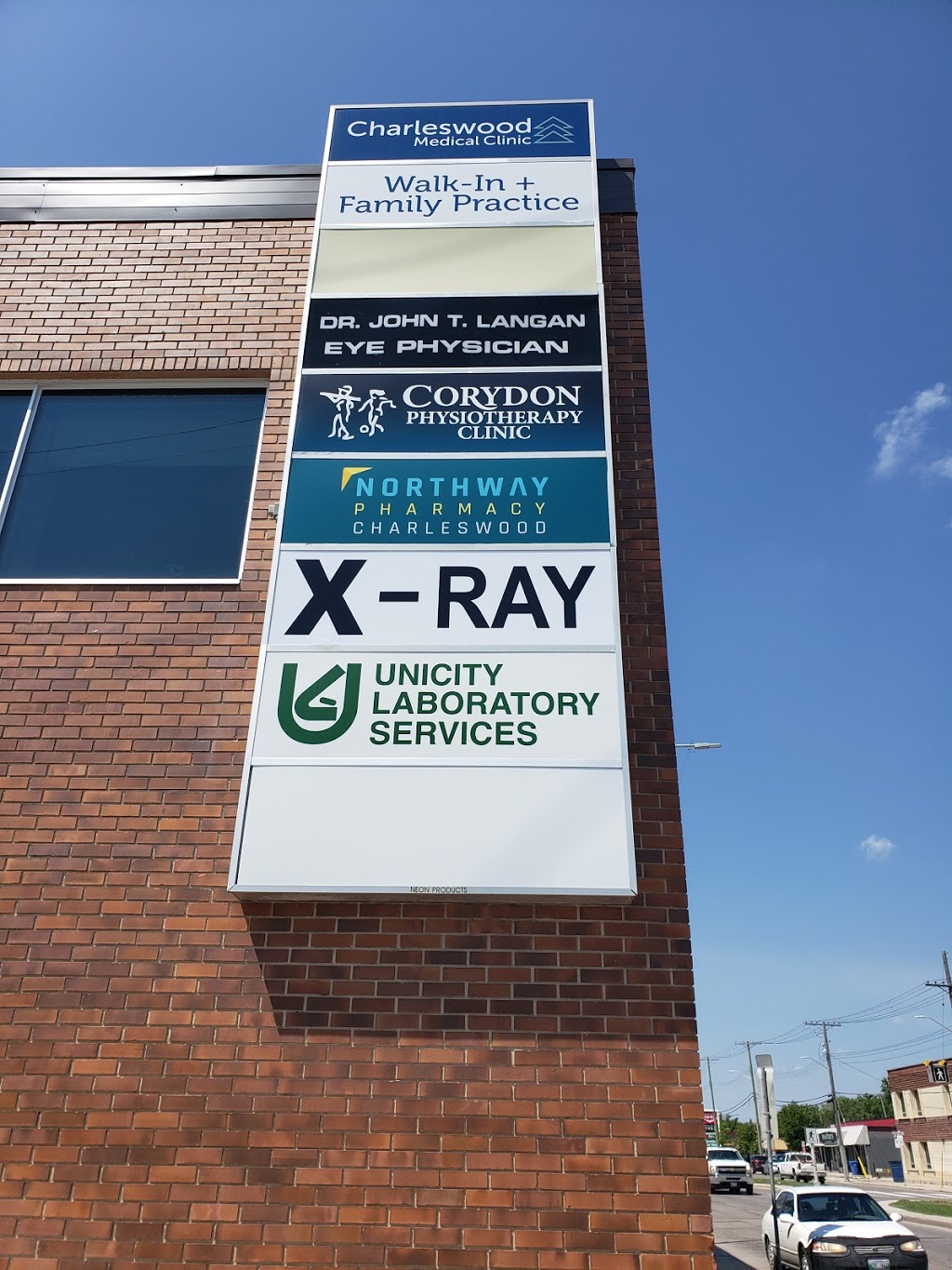 Charleswood X-Ray Clinic | hospital | 3360 Roblin Blvd, Winnipeg, MB R3R 0C5, Canada | 2042216040 OR +1 204-221-6040