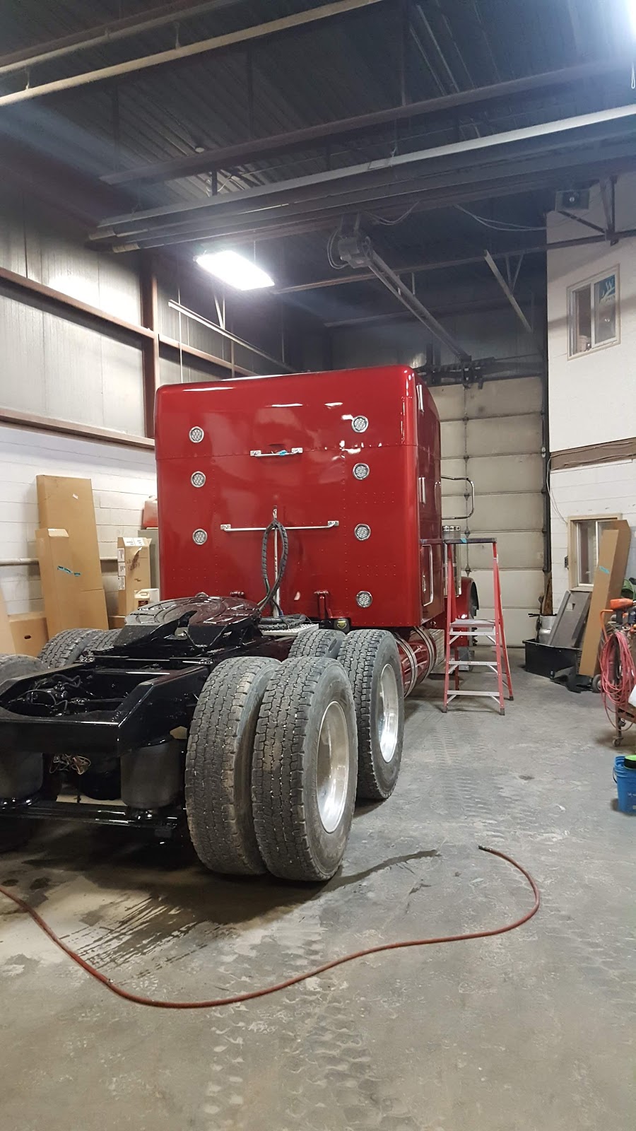 Stoliker Collision Ltd | 13 Centennial Rd, Kitchener, ON N2B 3E9, Canada | Phone: (519) 578-4340